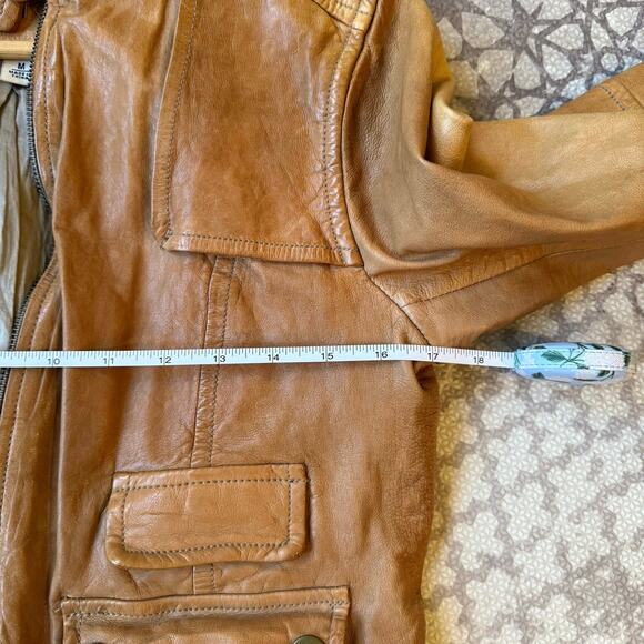 Vintage Banana Republic Genuine Leather Tan Bomber Moto Jacket Size Medium Soft - Picture 8 of 9